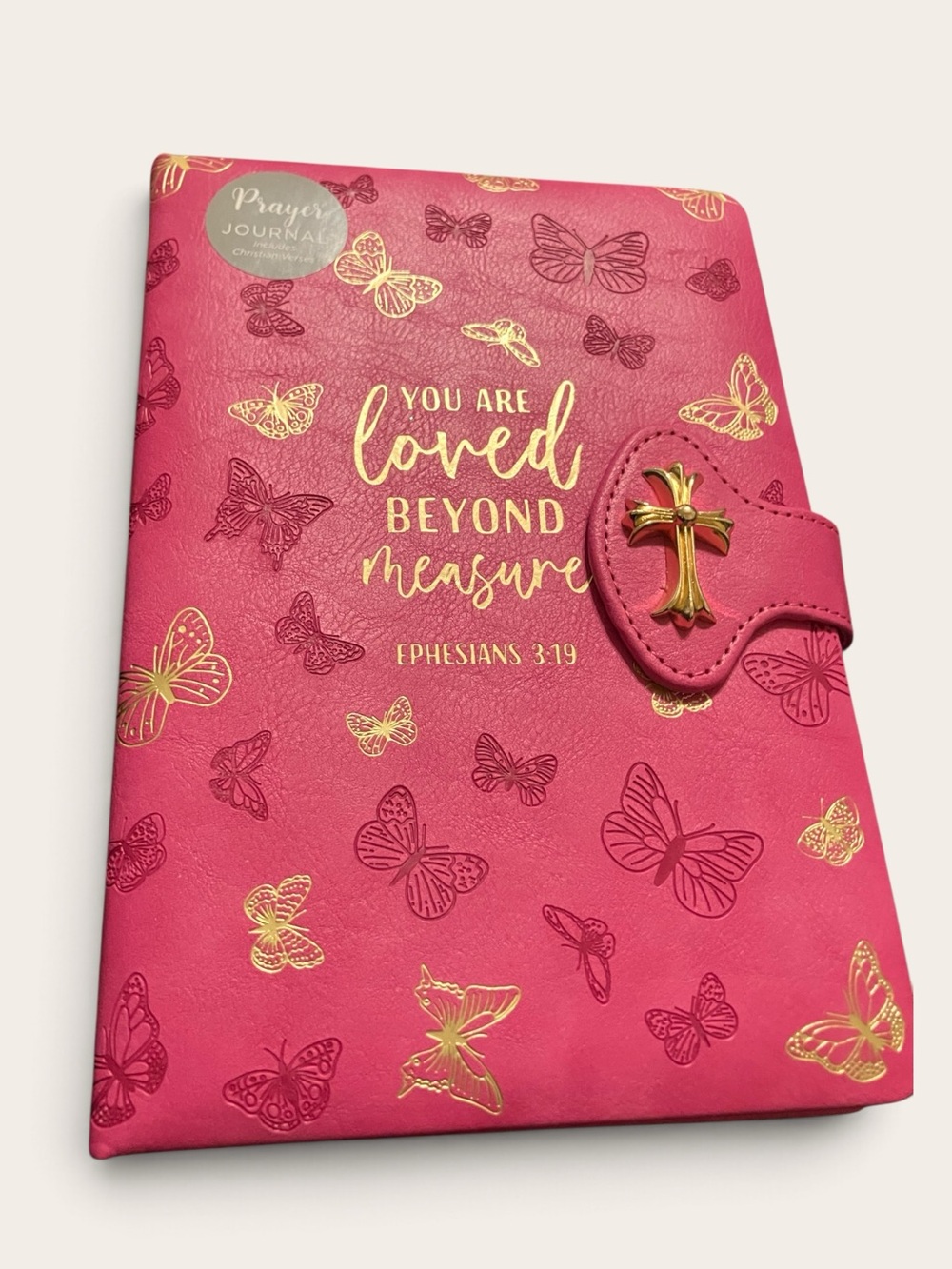 Prayer Journal NWT- Gold Cross Magnetic Closu